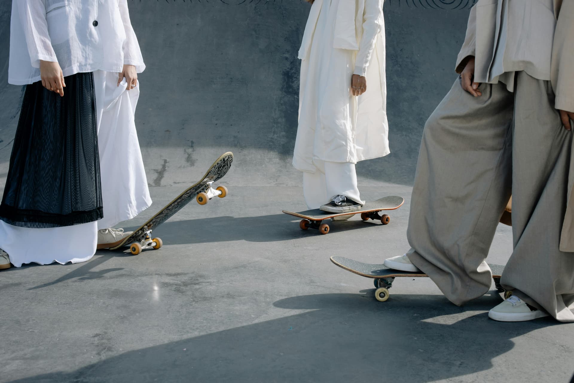 arab girls skating